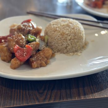 Blue & Fly Asian Kitchen - Sesame Chicken - Lunch Portion - Chinese Near Me - Omaha, Nebraska Blue & Fly Asian Kitchen - Sesame Chicken - Lunch Portion - Chinese Near Me - Omaha, Nebraska