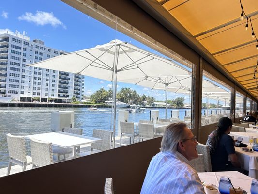 Blue Moon Fish Co. by null