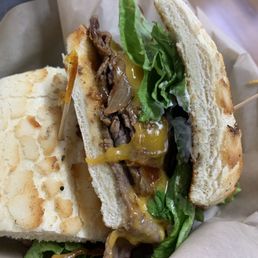 Tri tip sandwich