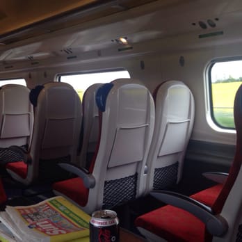 Manchester Piccadilly - Cool seats and quite comfy - Train Stations Near Me - Manchester, XGM Manchester Piccadilly - Cool seats and quite comfy - Train Stations Near Me - Manchester, XGM