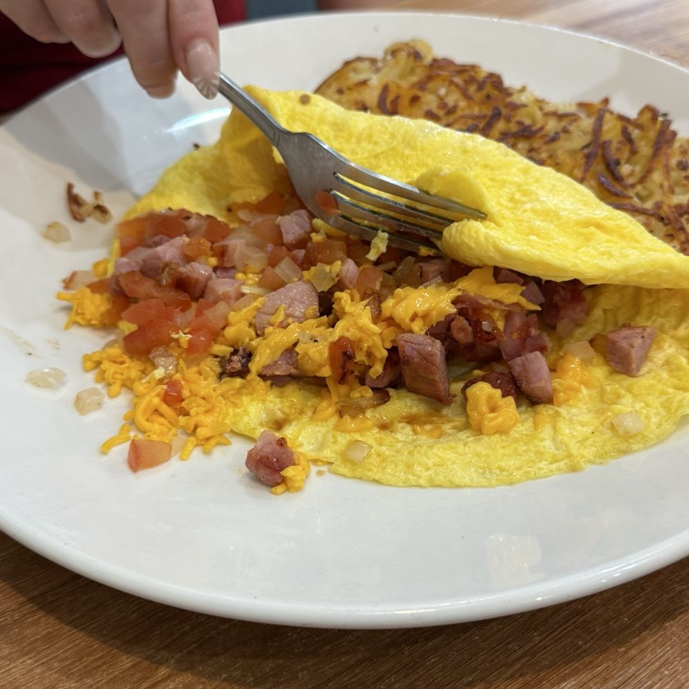 Broken Yolk Cafe - Mile High Omelet - American Near Me - Phoenix, Arizona Broken Yolk Cafe - Mile High Omelet - American Near Me - Phoenix, Arizona