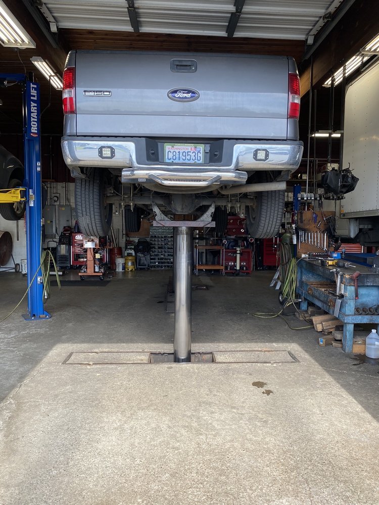 HAZEL DELL MUFFLER & BRAKE Updated September 2024 10 Photos & 21