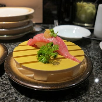 千両 - My favorite dish here... kobe beef sushi! - Sushi Bars Near Me - Hong Kong, HK