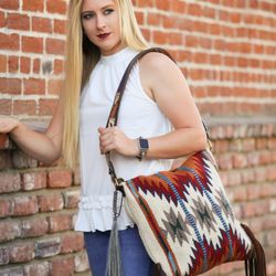 Red Rock Ranch Mercantile - We offer Espuela Design Co. bags.