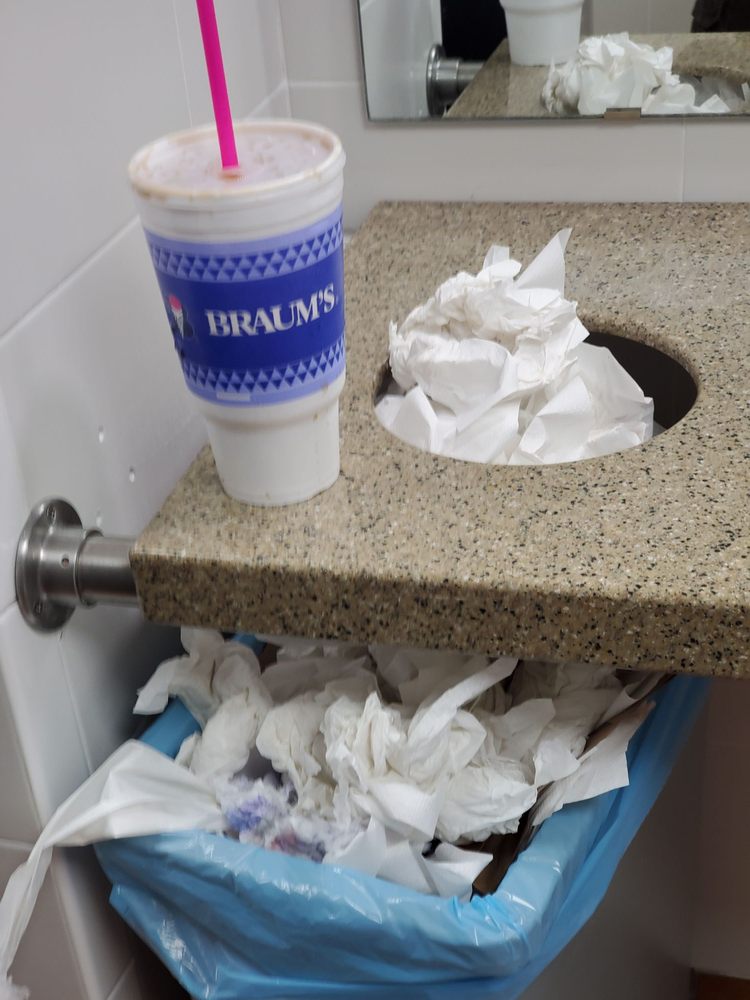 BRAUM’S ICE CREAM & DAIRY STORES Updated September 2024 64 Photos