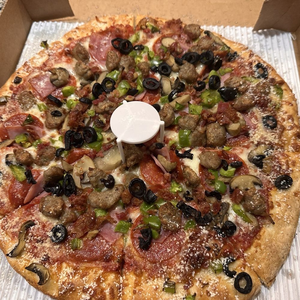 Jet's Pizza - Jet 10 - Pizza Near Me - Mansfield, Texas