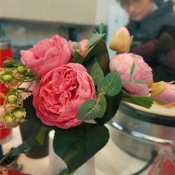 Belle Vie Boutique & Cafe