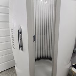 Pure Tan and Wellness