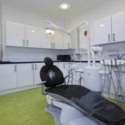 Molesworth Dental Clinic - Dr Huw's surgery