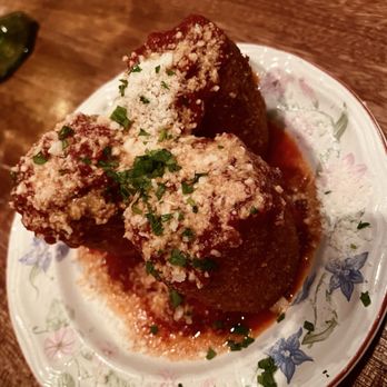 Gabbiano's - Fried mozzarella - Italian Near Me - Portland, Oregon