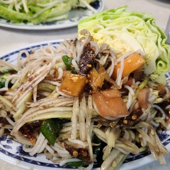 Mr. Papaya Kitchen - Lao style papaya with kaopoon noodles. The medium spicy is spppiiicccyyy but super darn yummy. - Thai Near Me - Fresno, California