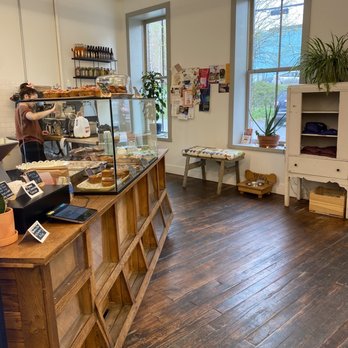 Willa’s - Bakery display and ordering counter - Breakfast & Brunch Near Me - Catskill, New York Willa’s - Bakery display and ordering counter - Breakfast & Brunch Near Me - Catskill, New York