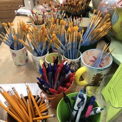 Poke-A-Nose Pottery - Tons of paint brushes