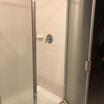 American Bathtub Refinishing - Before - Refinishing Services Near Me - Lodi, California