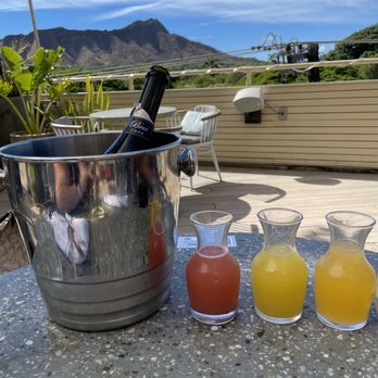 Deck. - Mimosa bucket! - Hawaiian Near Me - Honolulu, Hawaii Deck. - Mimosa bucket! - Hawaiian Near Me - Honolulu, Hawaii
