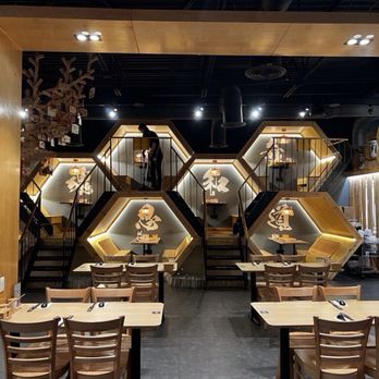 Kyuramen - Suwanee - Honeycomb booths. - Ramen Near Me - Suwanee, Georgia Kyuramen - Suwanee - Honeycomb booths. - Ramen Near Me - Suwanee, Georgia