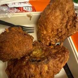 Fried chicken breast and thigh Fried chicken breast and thigh
