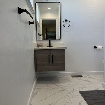 Craftsman Tile Techs - Bathroom remodel - General Contractors Near Me