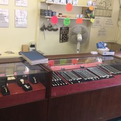 Southend watch & jewellery repairs  - Watches everyday from £12.95 and accurist and sekonda too from £25 also silver chains 16" to 24" from £9.50
