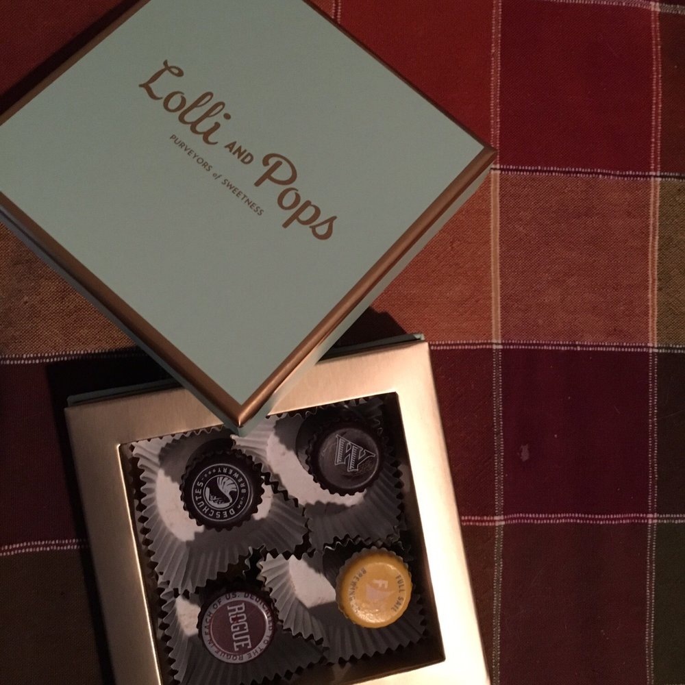Fancy box! Fancy box!