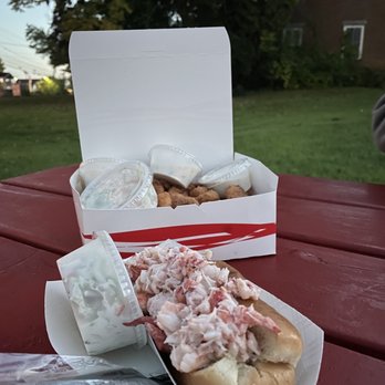 The Ocean Roll - Single Lobster Roll & Baby Shrimp Box - Seafood Near Me - Kennebunk, Maine The Ocean Roll - Single Lobster Roll & Baby Shrimp Box - Seafood Near Me - Kennebunk, Maine