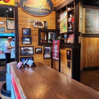 Famous Dave's Bar-B-Que - Barbeque Near Me - Reno, Nevada