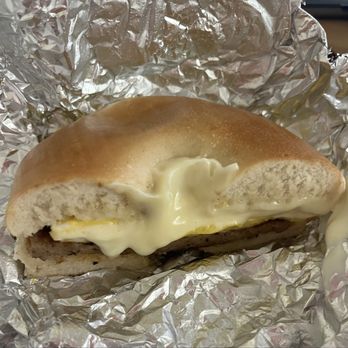 Jeannie's Deli - Delis Near Me - Ardmore, Pennsylvania