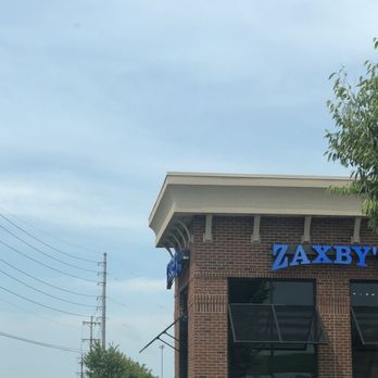 Zaxbys - Nice exterior - Fast Food Near Me - Louisville, Kentucky Zaxbys - Nice exterior - Fast Food Near Me - Louisville, Kentucky