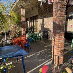 Casa Jimenez Menifee - Outside seating