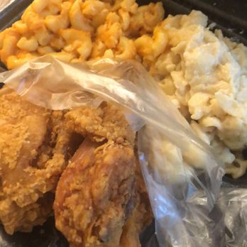 Publix - 3 piece chicken dinner with Regular Macaroni and Gouda Mac and Cheese - Grocery Near Me - Decatur, Georgia