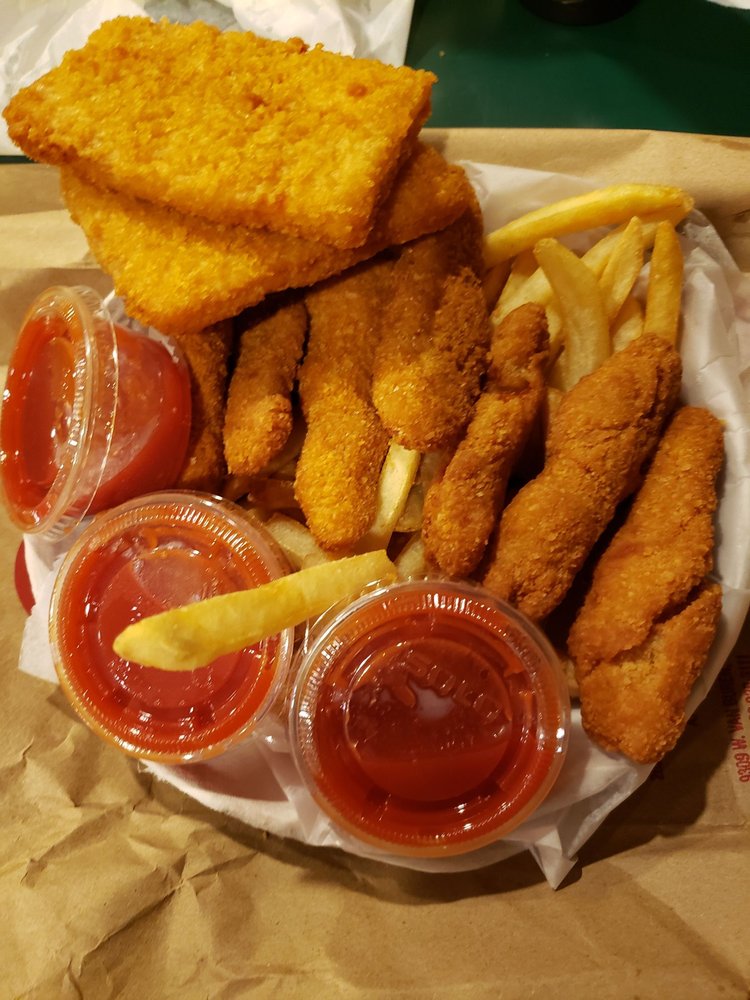 PETE’S FISH & CHIPS - 34 Photos & 67 Reviews - 2628 W Van Buren St
