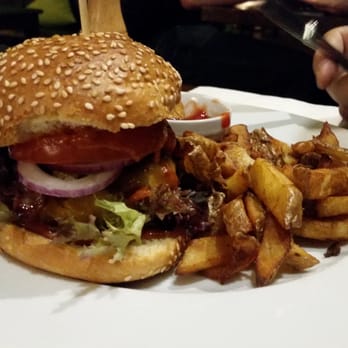 auszeit - Auszeit Burger - Cafes Near Me - Berlin, BE auszeit - Auszeit Burger - Cafes Near Me - Berlin, BE