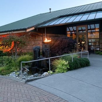 ANTHONY’S HEARTHFIRE GRILL – SQUALICUM HARBOR - Updated January 2026 ...