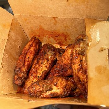 Pizza Bruno - Bbq wings - Pizza Near Me - Orlando, Florida Pizza Bruno - Bbq wings - Pizza Near Me - Orlando, Florida