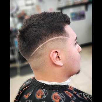 4.0 Cuts Barber Salon - Barbers Near Me - Bryan, Texas 4.0 Cuts Barber Salon - Barbers Near Me - Bryan, Texas