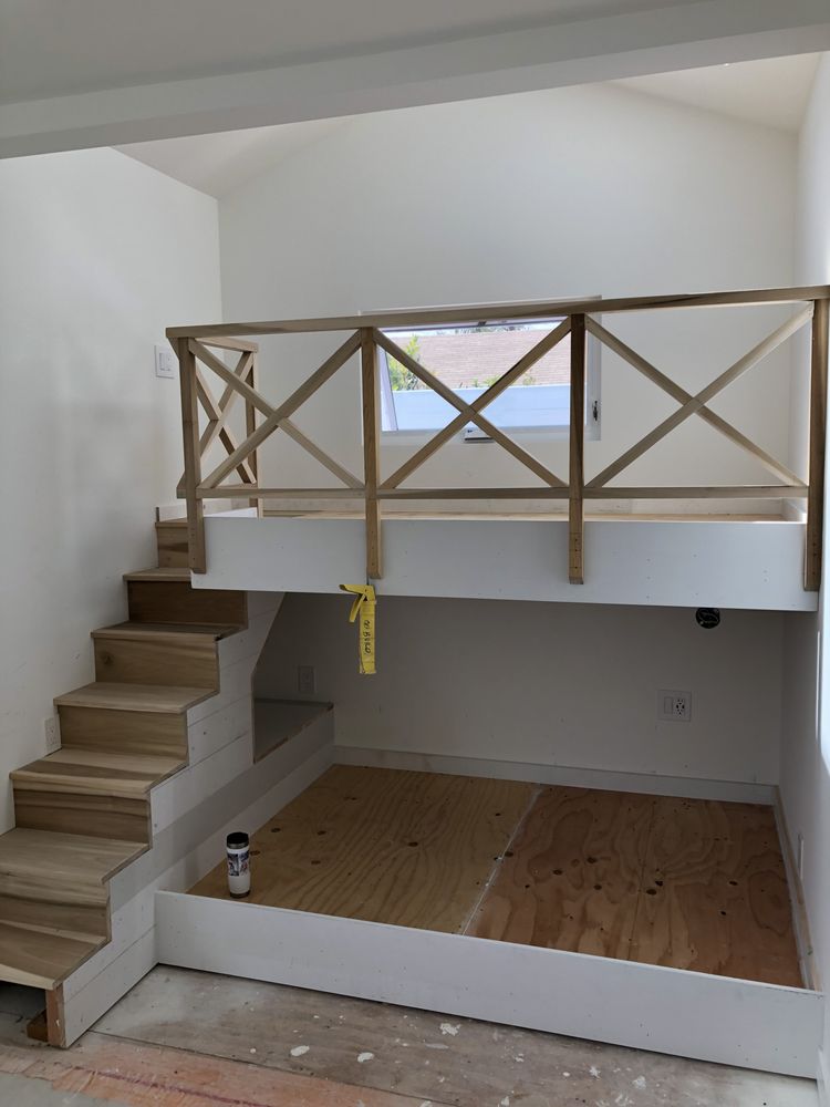 Slide of Green Oak Builders