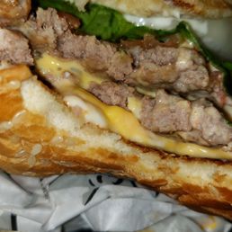 Hardee's burger was good. Hardee's burger was good.