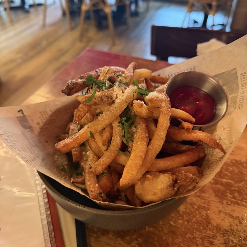 Amelie - Truffle Fries - Wine Bars Near Me - Washington, DC, District of Columbia Amelie - Truffle Fries - Wine Bars Near Me - Washington, DC, District of Columbia
