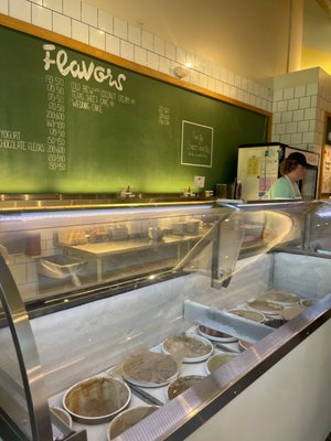 Jeni's Splendid Ice Creams by null