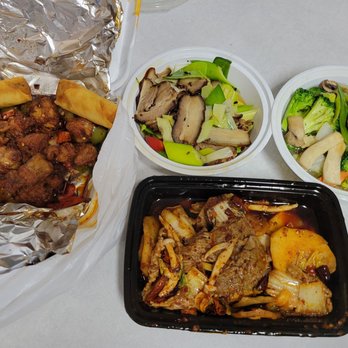 Taste of Chengdu - Chengdu ribs, dry hot pot with beef belly, veggie combo and pork belly - Chinese Near Me - Carrollton, Texas Taste of Chengdu - Chengdu ribs, dry hot pot with beef belly, veggie combo and pork belly - Chinese Near Me - Carrollton, Texas