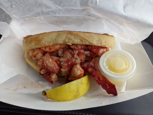 Rebel Lobster St Paul Mn Hamburger Hot Dog Stands Mapquest