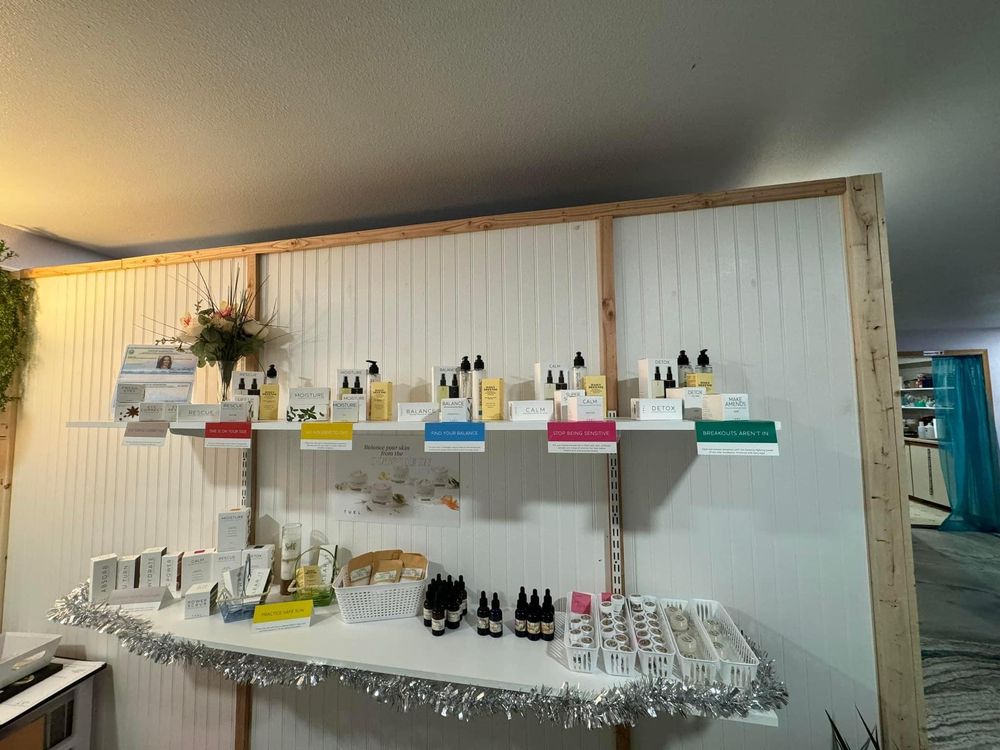 CheyRayne Spa & Meditation Logo