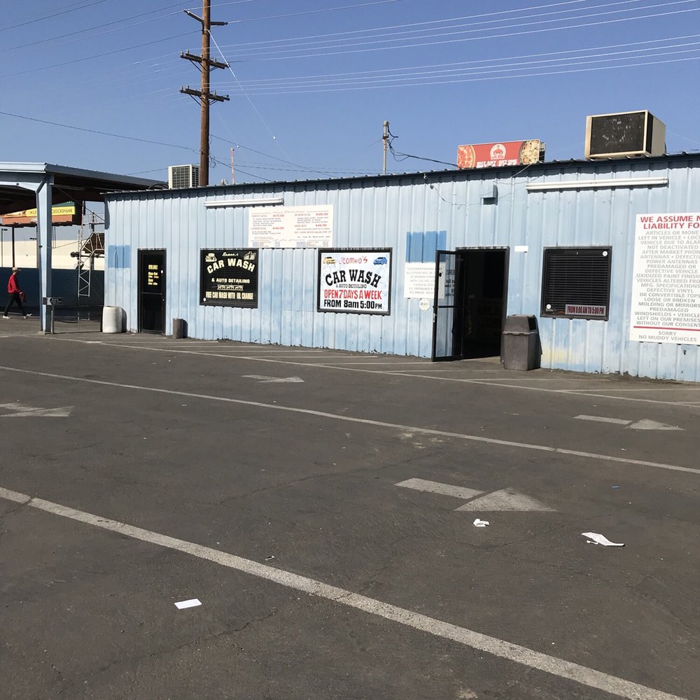 Romeo's Car Wash - Romeo's Car Wash building. Enter the open door to pay or look at all the snacks & drinks. - Car Wash Near Me - El Centro, California Romeo's Car Wash - Romeo's Car Wash building. Enter the open door to pay or look at all the snacks & drinks. - Car Wash Near Me - El Centro, California