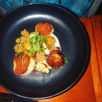 The Blue Point - Seared Outer Banks Sea Scallops - New American Near Me - Duck, North Carolina The Blue Point - Seared Outer Banks Sea Scallops - New American Near Me - Duck, North Carolina