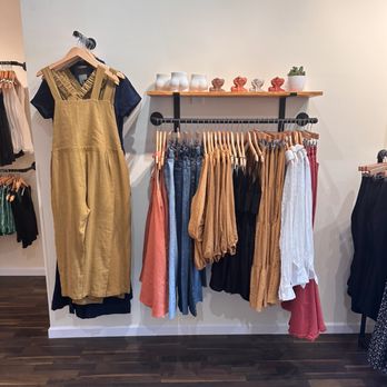 Bad Bee - Women's Clothing Near Me - Pasadena, California Bad Bee - Women's Clothing Near Me - Pasadena, California
