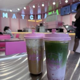 raspberry matcha & brown butter cinnamon roll coffee