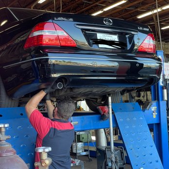 Warner's Muffler - sizing new pipe - Auto Repair Near Me - Oceanside, California Warner's Muffler - sizing new pipe - Auto Repair Near Me - Oceanside, California