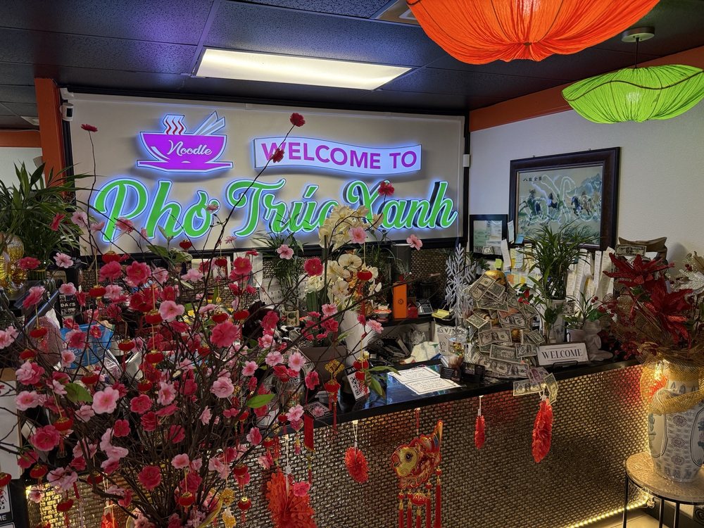 Pho Truc Xanh photo 2