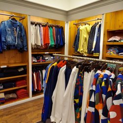 Polo-Ralph Lauren Factory Store