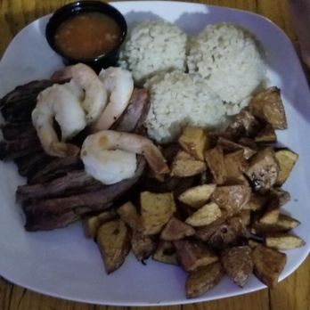 The Upper Room Kitchen - Salad Near Me - Tracy, California